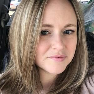 Meet your Posher, Holly